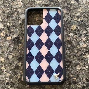 Wildflower 11/11 pro phone case